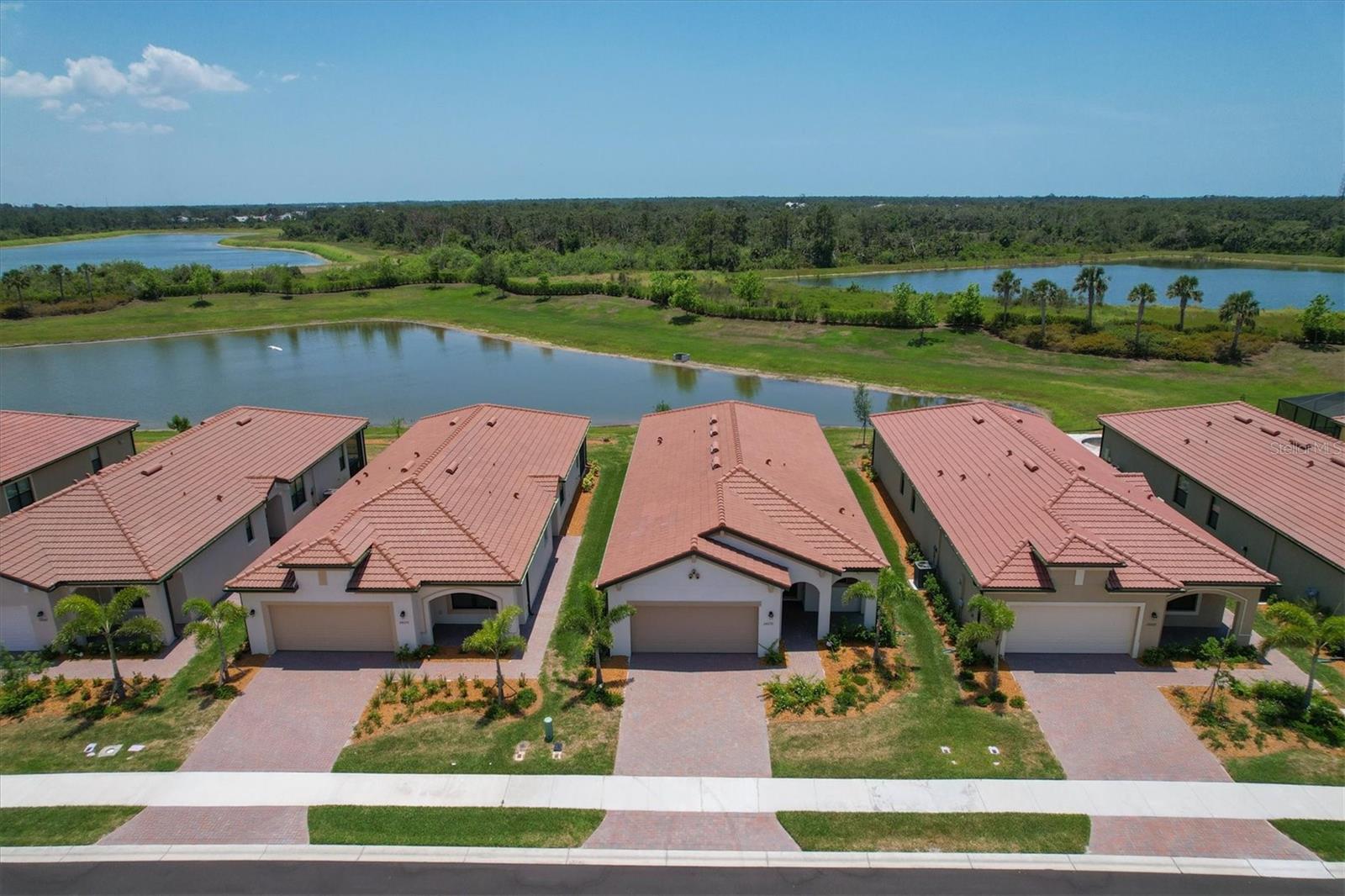 Image 5 of 38 For 24273 Spartina Drive