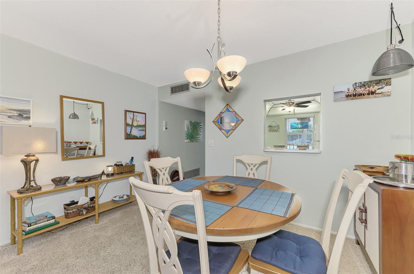 Image 17 of 46 For 725 Capri Isles Boulevard 217