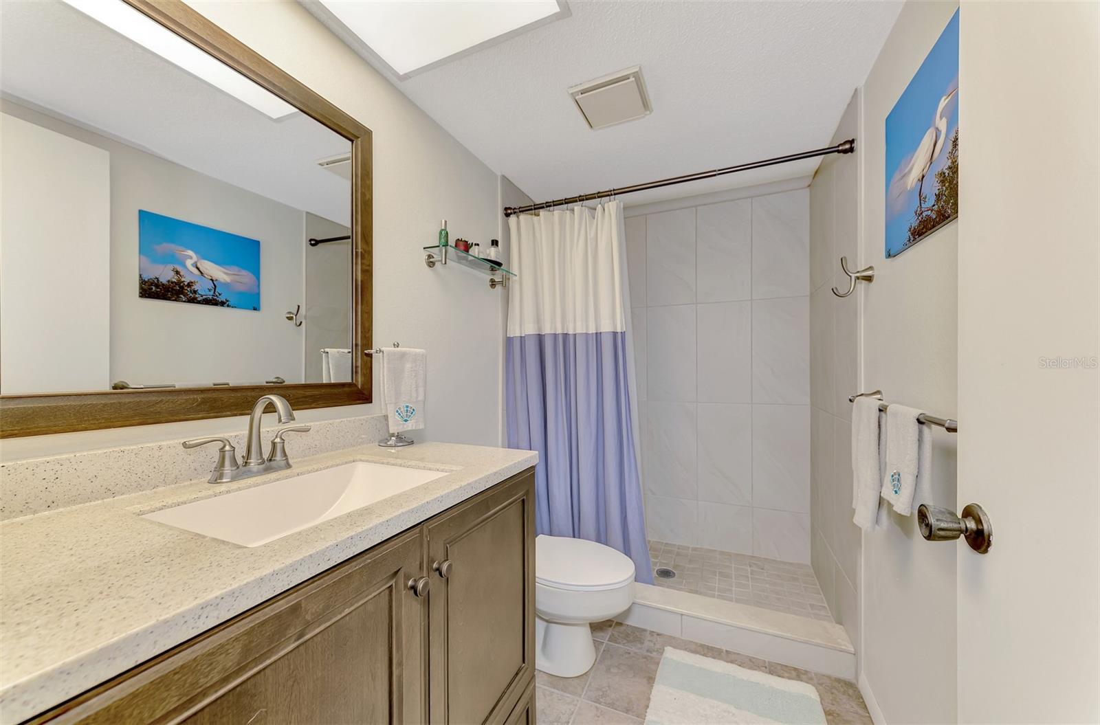 Image 30 of 46 For 725 Capri Isles Boulevard 217