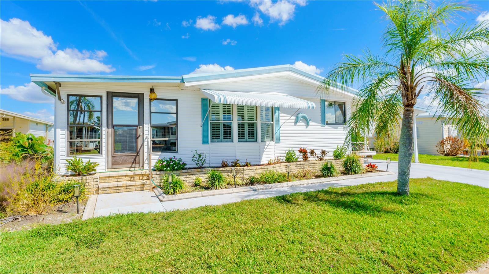 Details for 301 Avenue Of Dukes, NOKOMIS, FL 34275