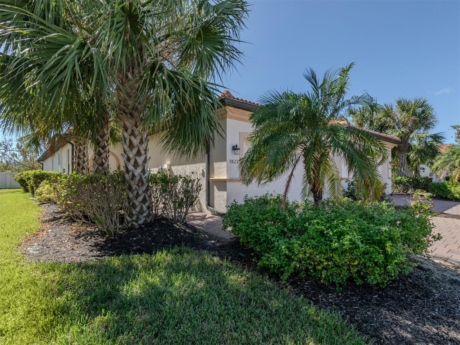 Details for 9823 Haze Drive, VENICE, FL 34292