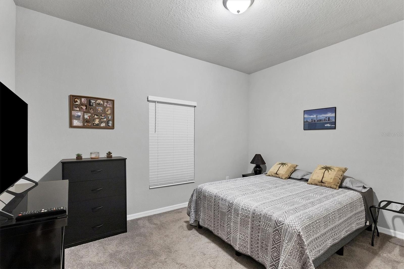 Image 10 of 19 For 18503 Ellen Avenue