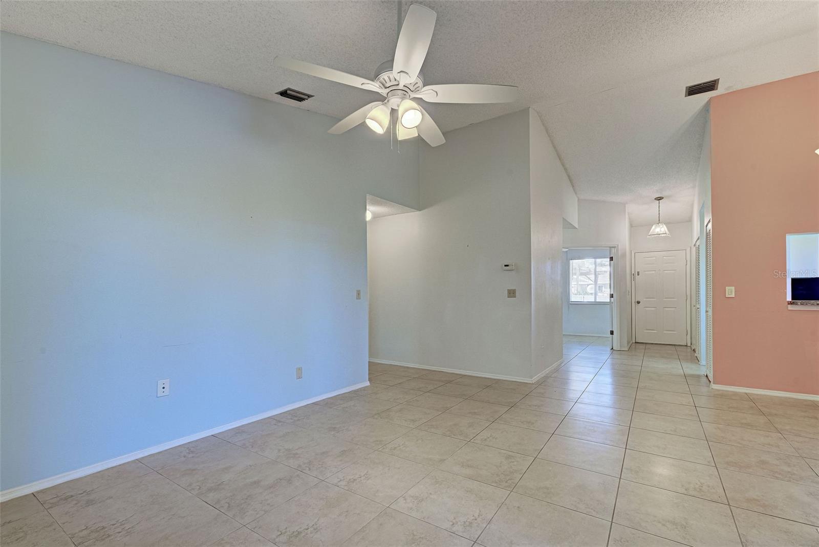 Image 10 of 64 For 3023 Seawind Circle 14b