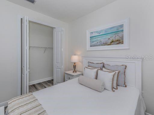 Image 15 of 18 For 132 Clifton Way