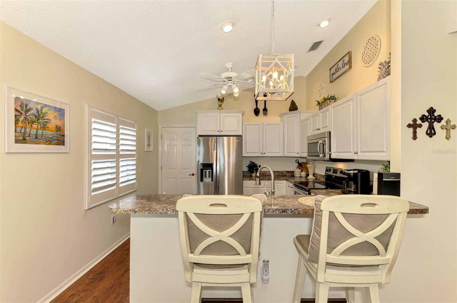 Image 16 of 51 For 1358 Capri Isles Boulevard