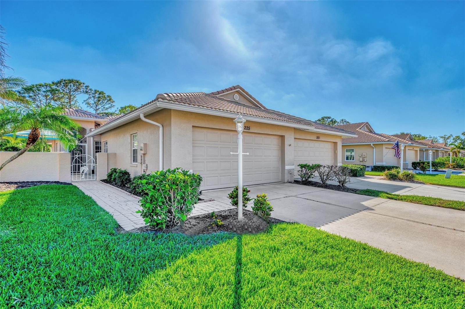 Details for 225 Auburn Woods Circle, VENICE, FL 34292