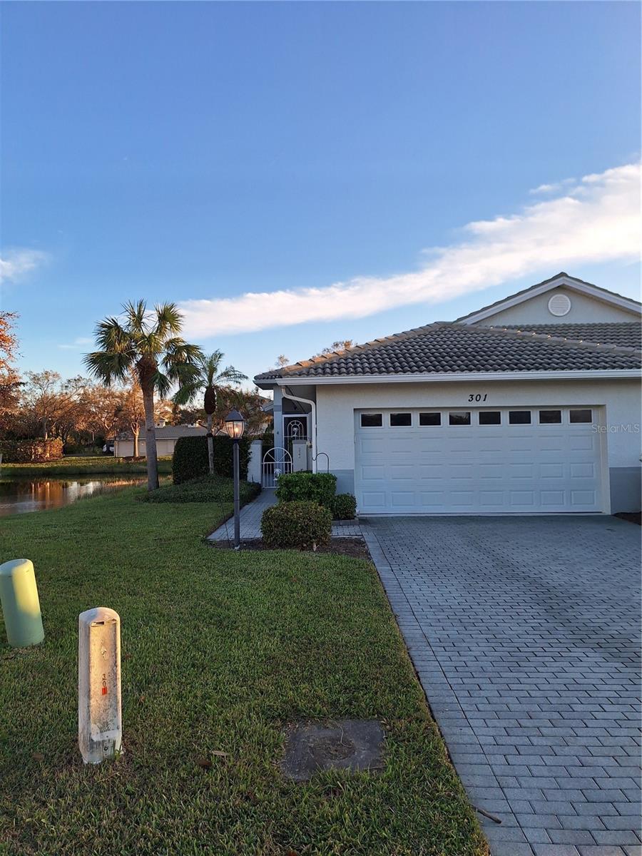 Details for 301 Reclinata Circle, VENICE, FL 34292