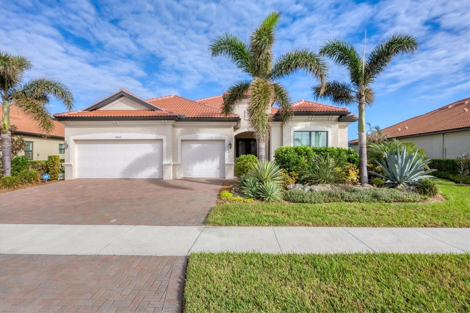 Details for 10829 Whisk Fern Drive, VENICE, FL 34293