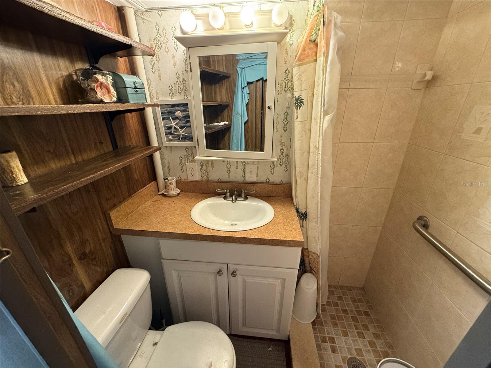 Image 8 of 22 For 1475 Flamingo Drive 174