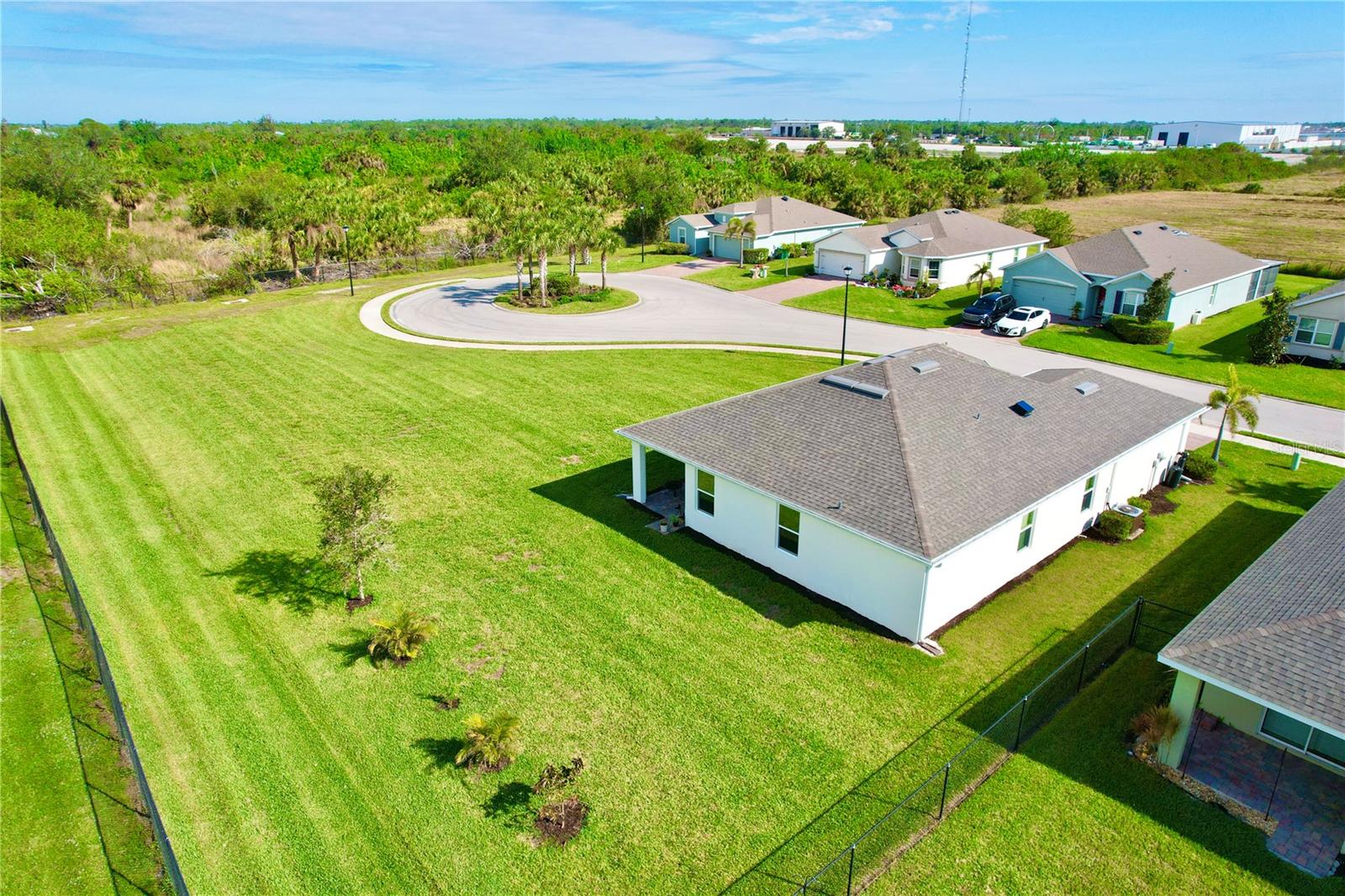 Image 9 of 90 For 3648 Pebble Terrace