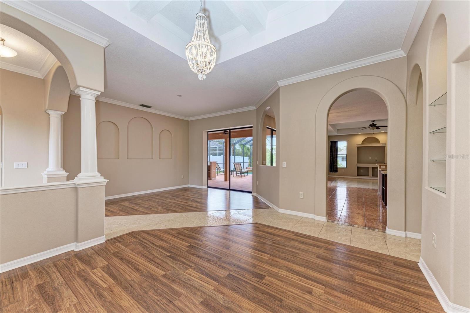 Image 11 of 78 For 6255 Aventura Drive