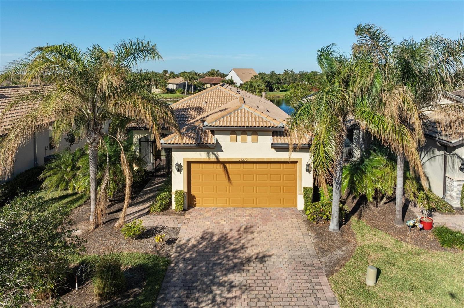 Image 2 of 100 For 13812 Alafaya Street