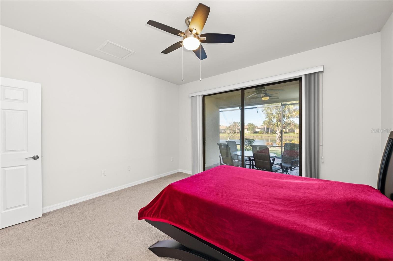 Image 24 of 100 For 13812 Alafaya Street
