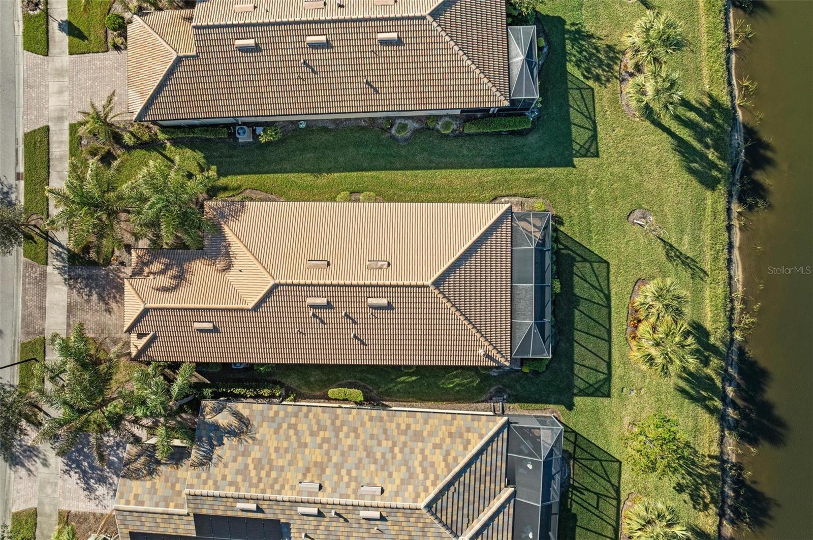 Image 3 of 100 For 13812 Alafaya Street