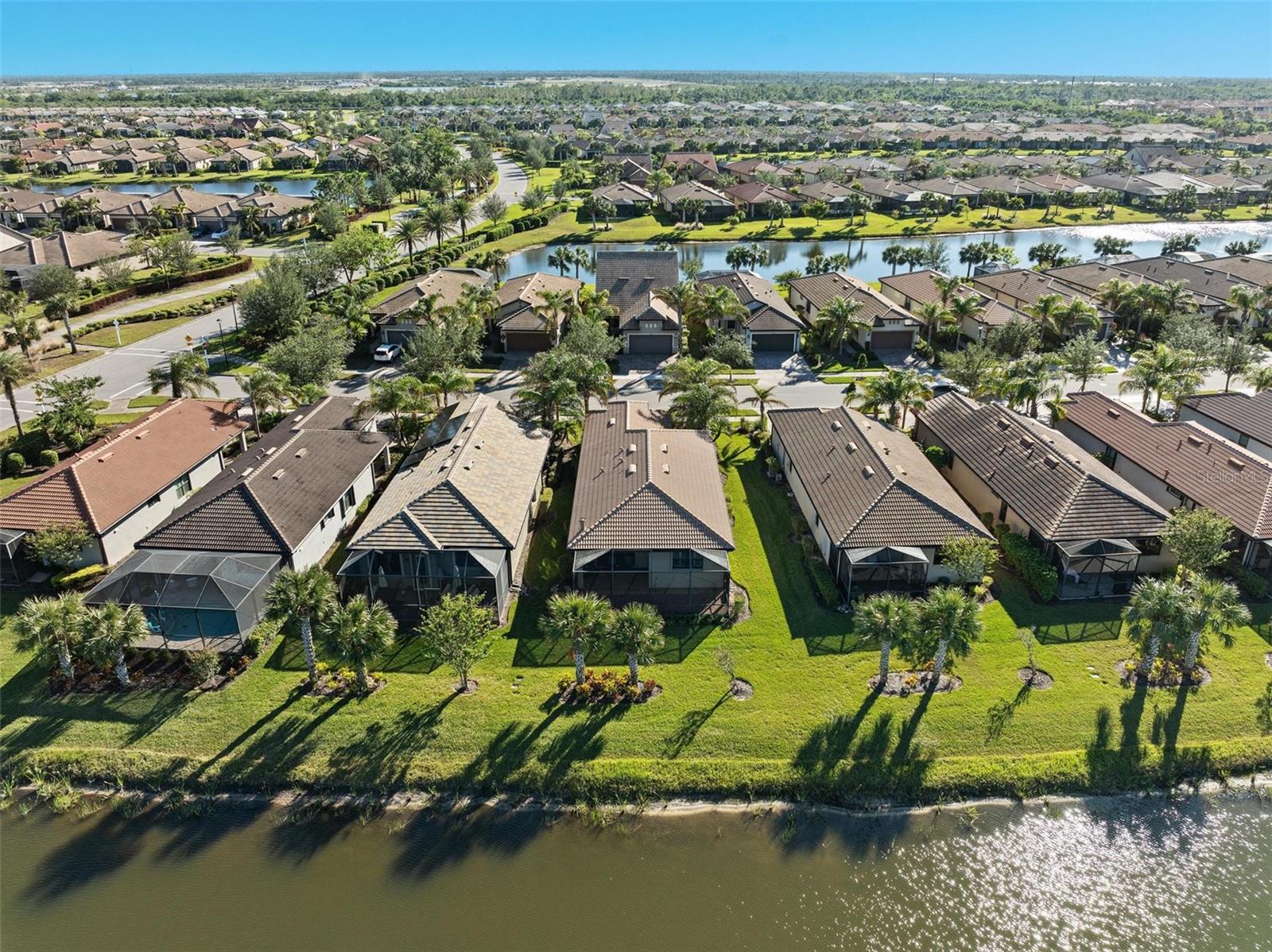 Image 4 of 100 For 13812 Alafaya Street