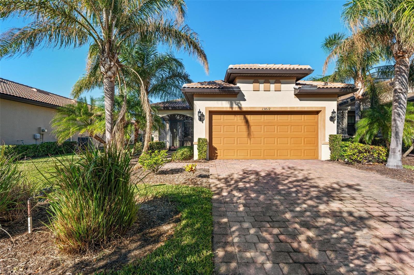Image 6 of 100 For 13812 Alafaya Street