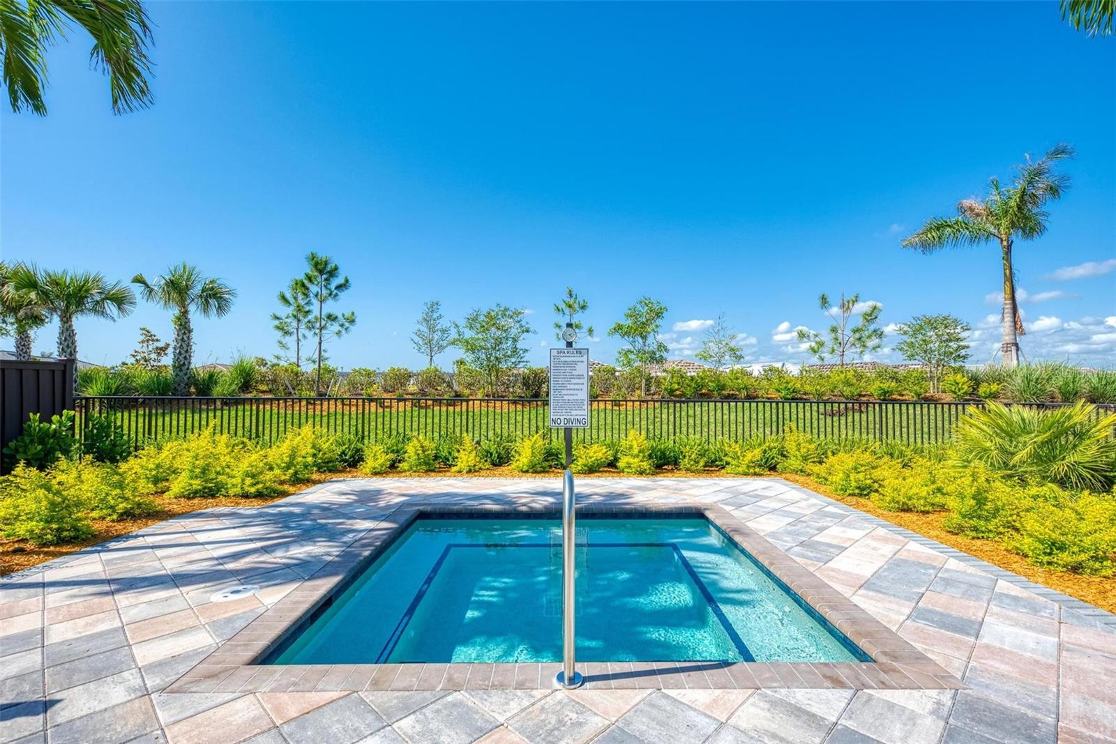 Image 77 of 100 For 13812 Alafaya Street