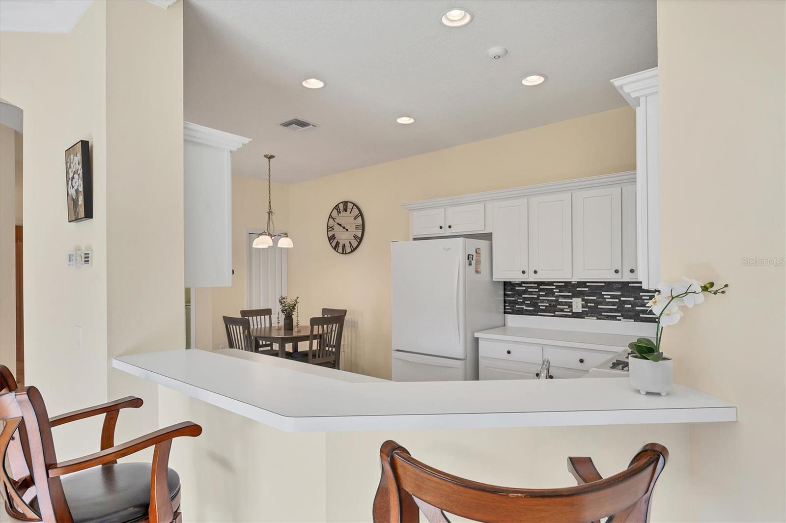 Image 16 of 48 For 4980 Whispering Oaks Drive