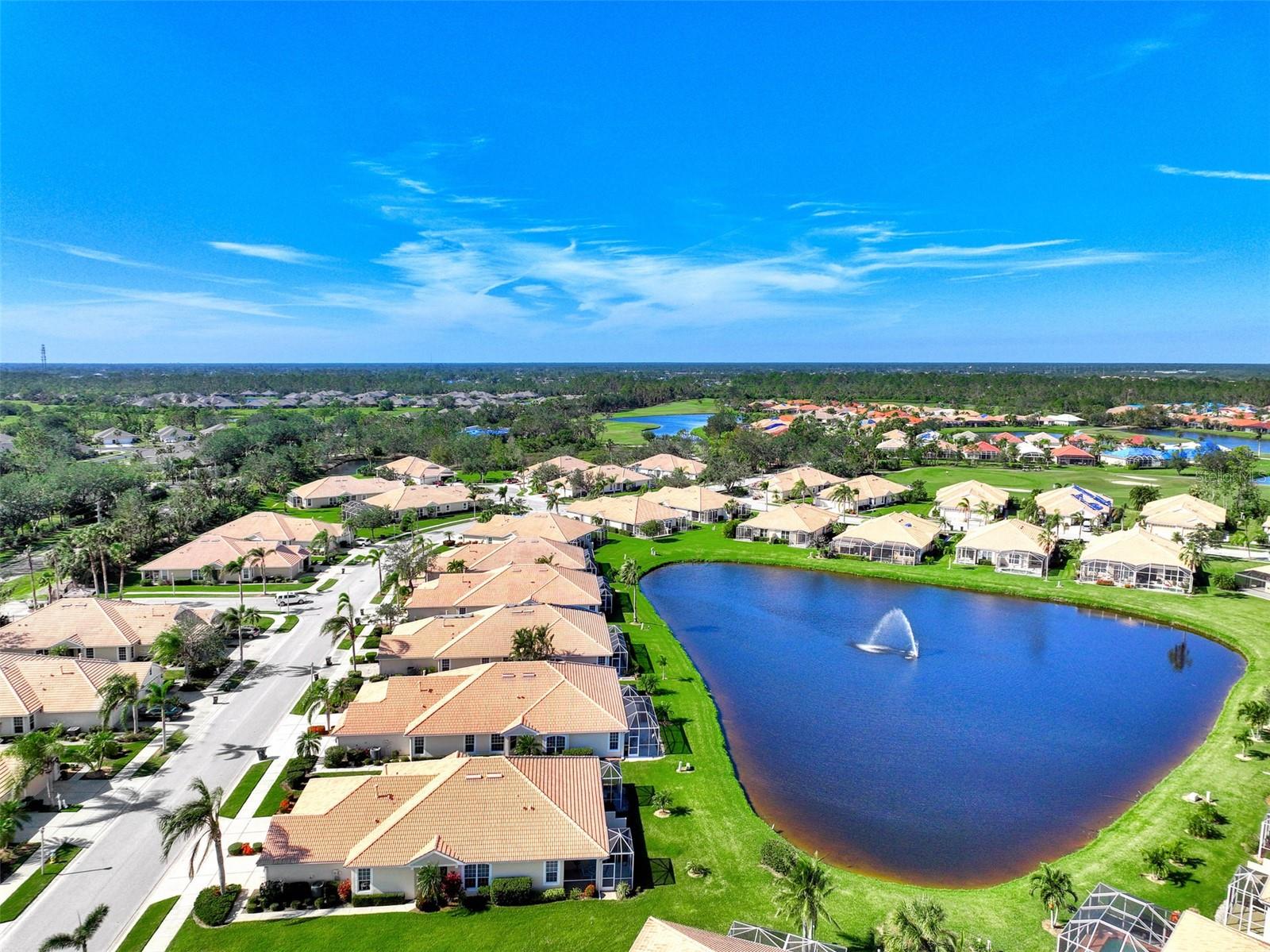 Image 4 of 48 For 4980 Whispering Oaks Drive