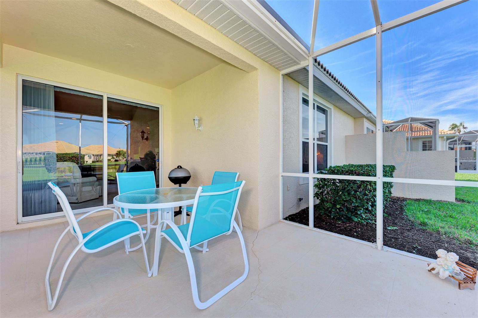 Image 6 of 48 For 4980 Whispering Oaks Drive