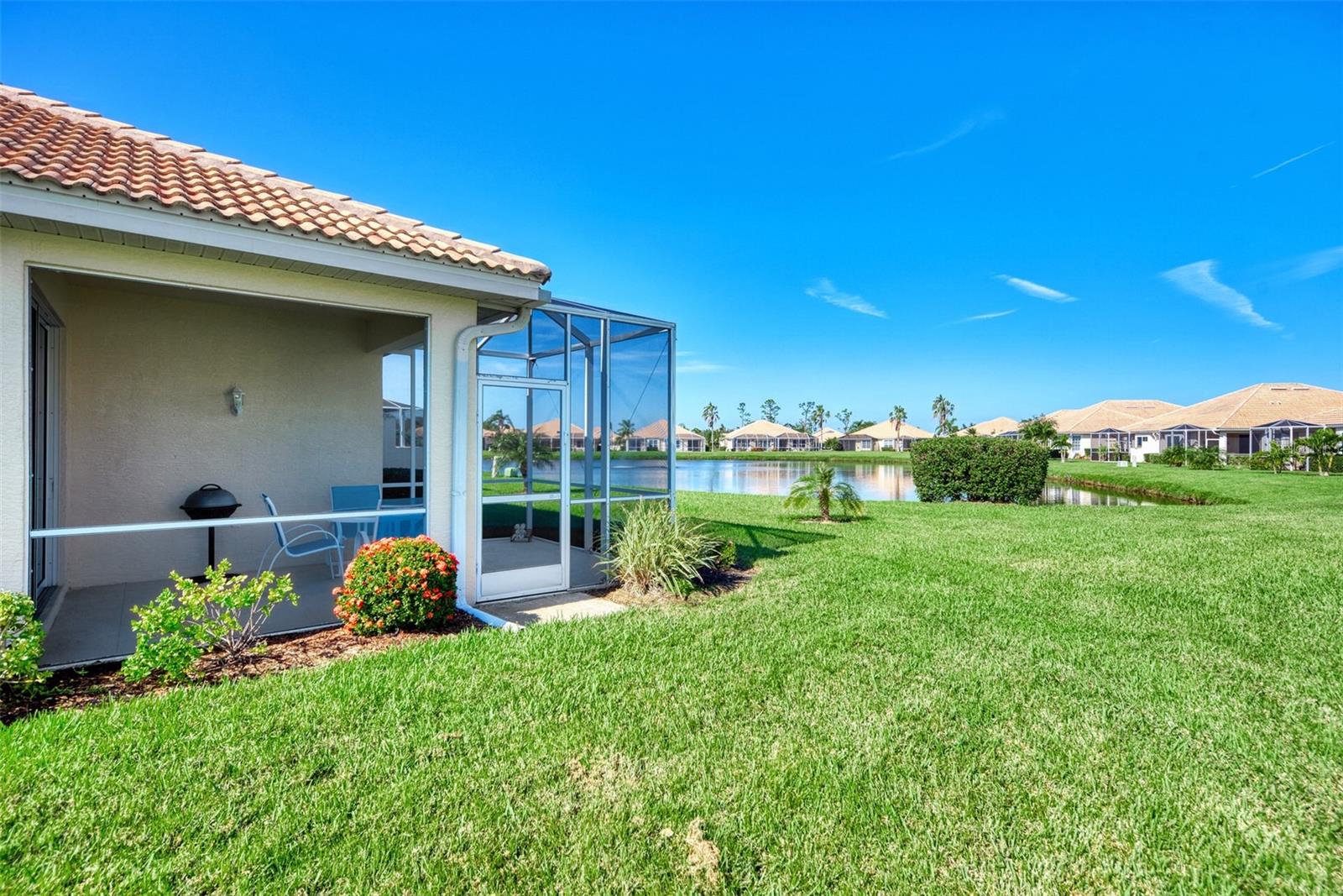 Image 8 of 48 For 4980 Whispering Oaks Drive