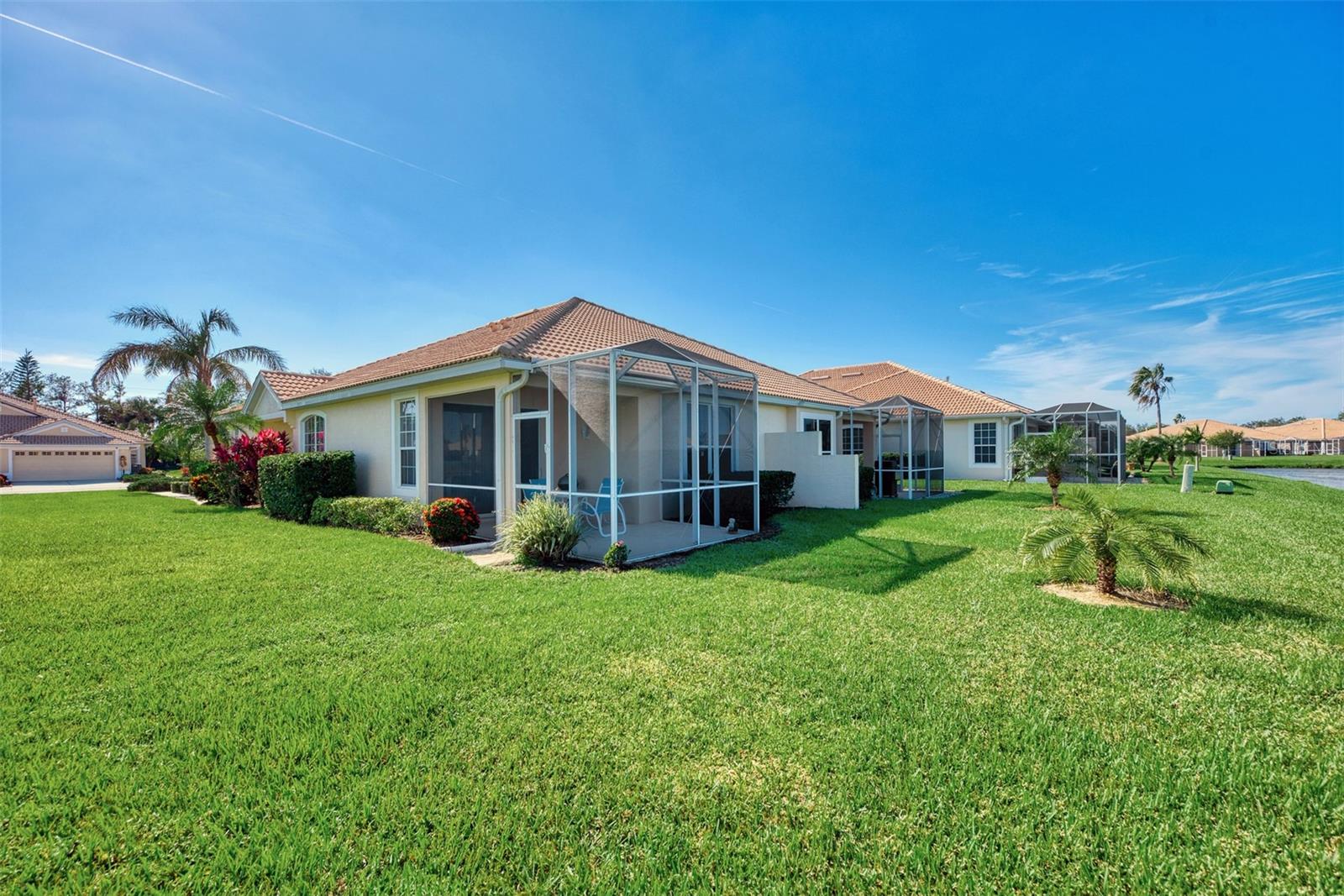 Image 9 of 48 For 4980 Whispering Oaks Drive