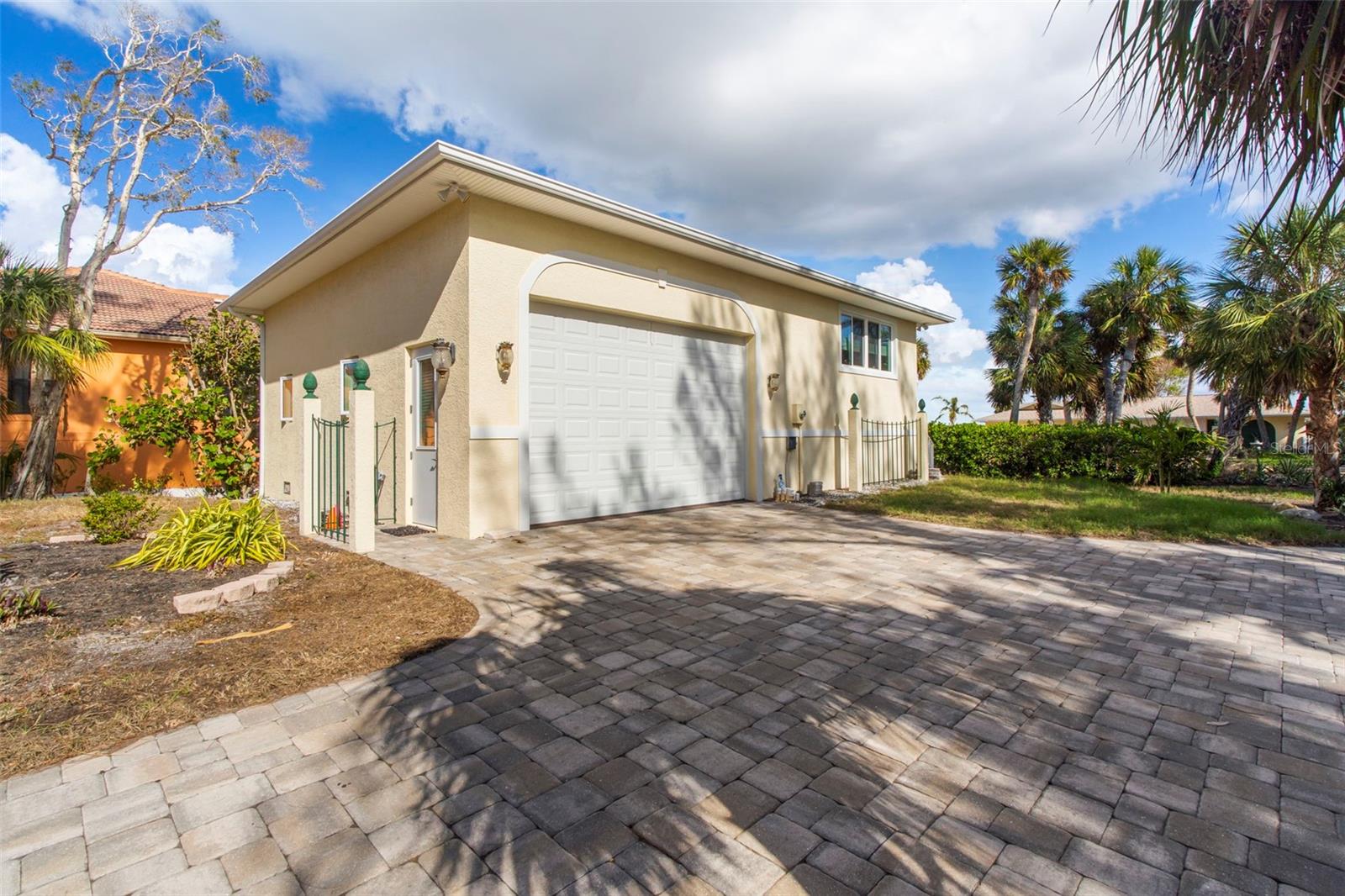 Listing photo id 2 for 7825 Manasota Key Road