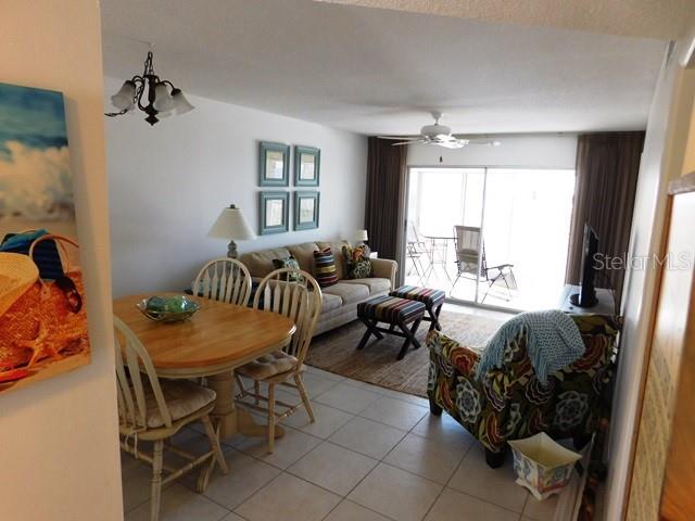 Image 6 of 13 For 1400 Tarpon Center Drive 305