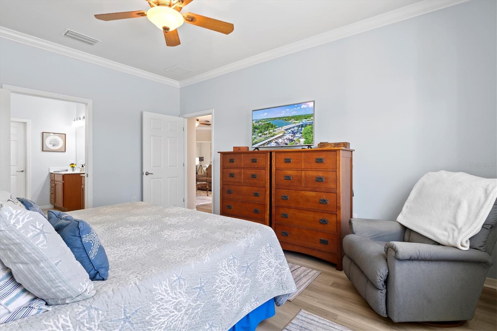 Image 27 of 98 For 19225 Jacinda Street