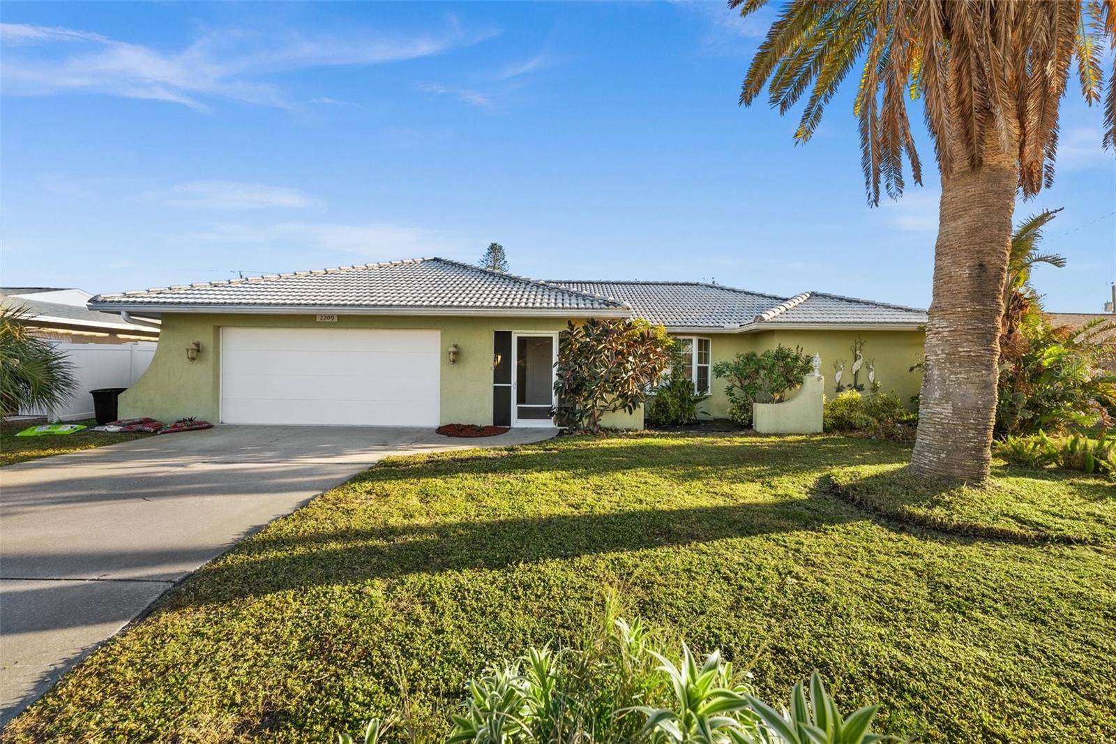 Details for 2209 Blackwood Drive, VENICE, FL 34293