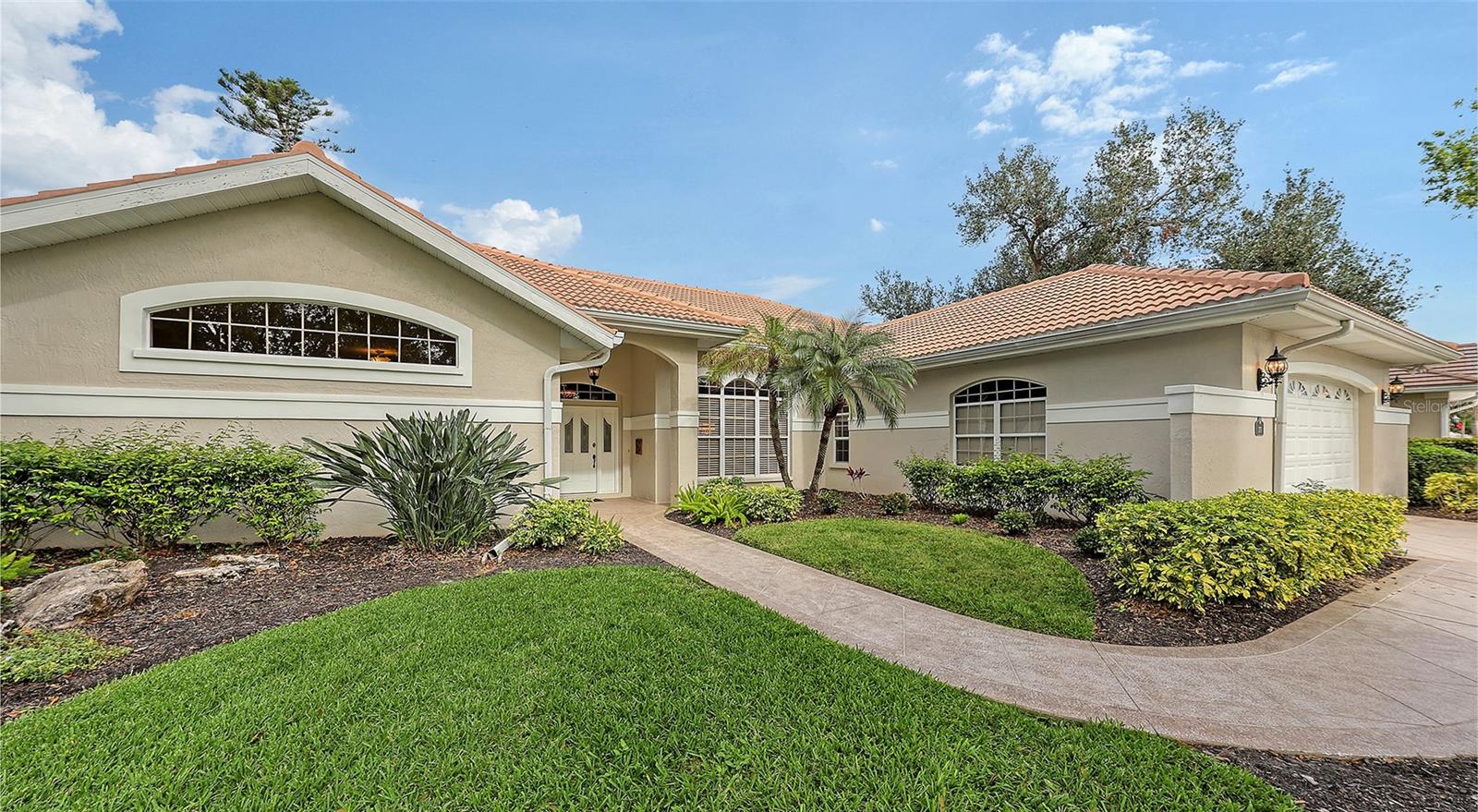 Details for 275 Royal Oak Way, VENICE, FL 34292