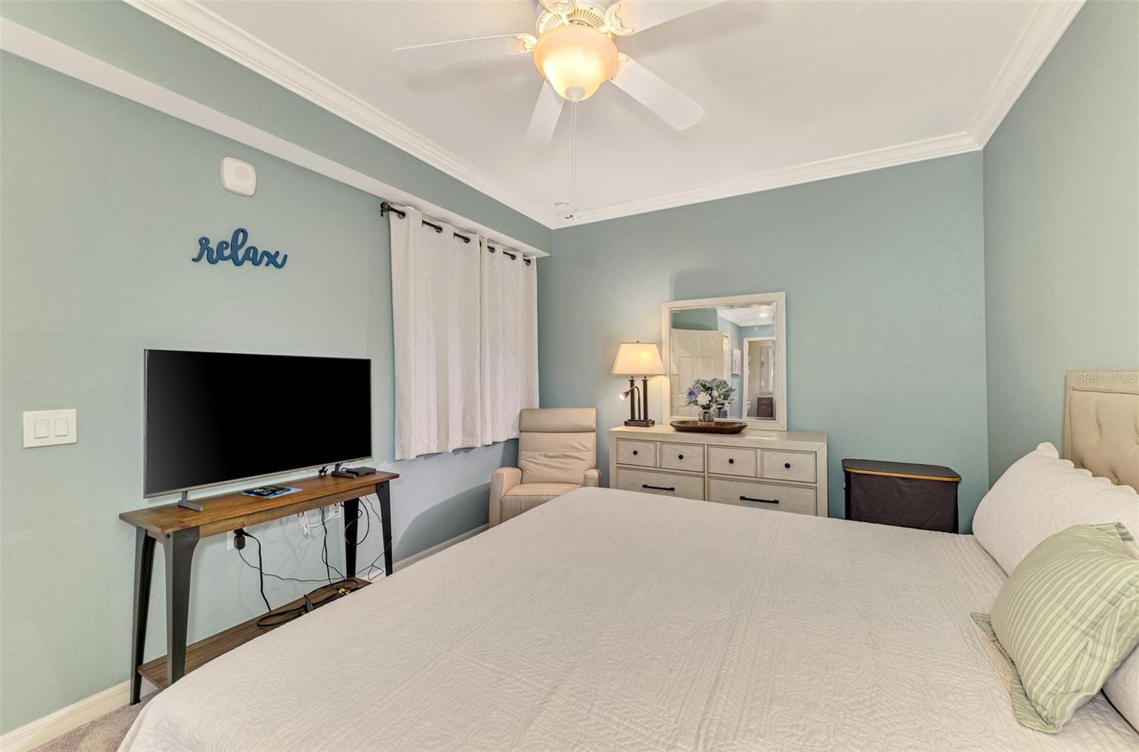 Image 23 of 58 For 17118 Vardon Terrace 202
