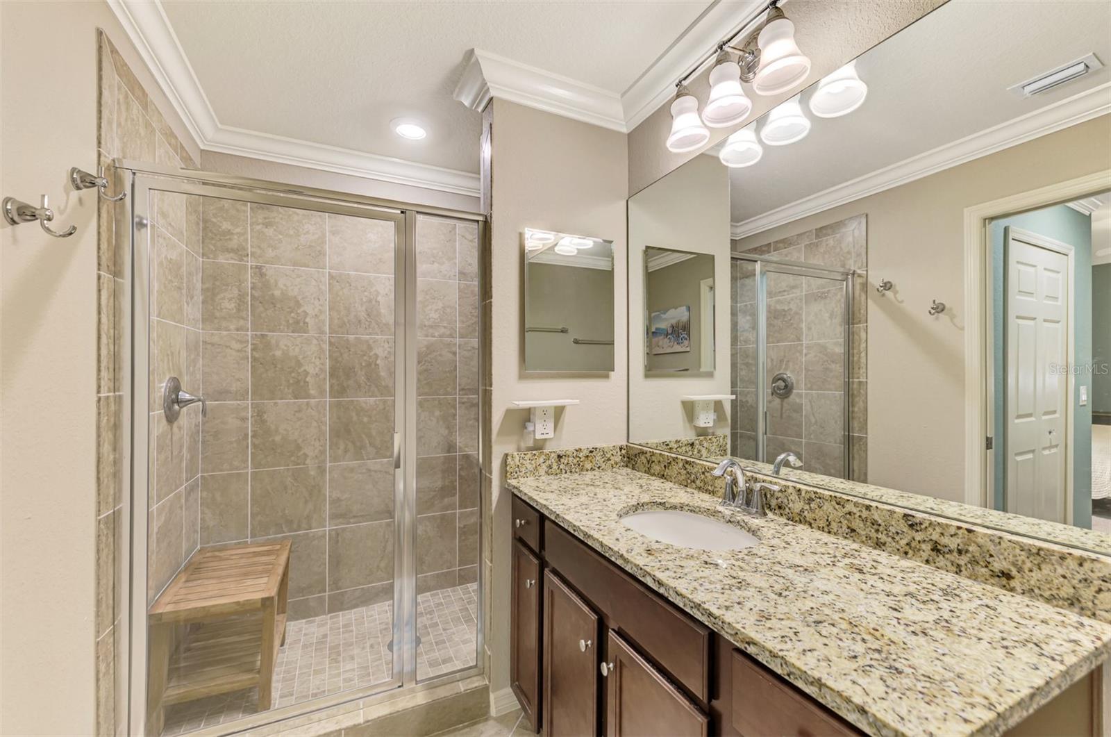 Image 26 of 58 For 17118 Vardon Terrace 202