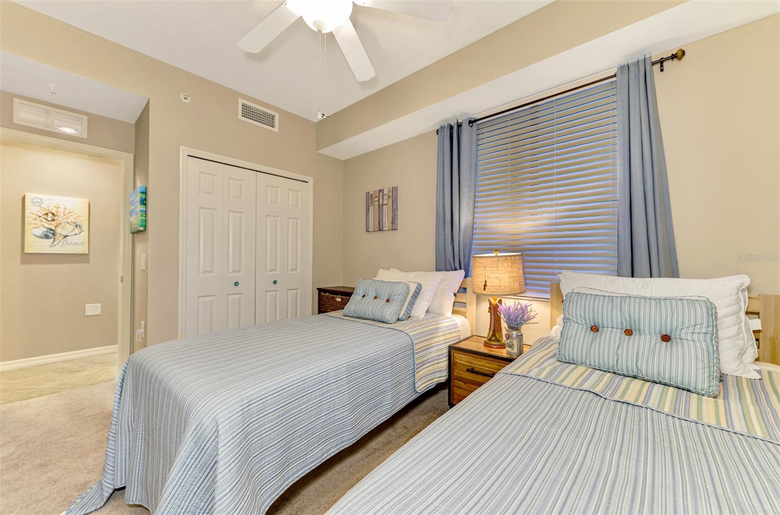 Image 29 of 58 For 17118 Vardon Terrace 202