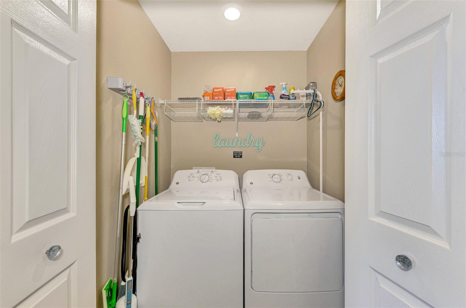 Image 31 of 58 For 17118 Vardon Terrace 202