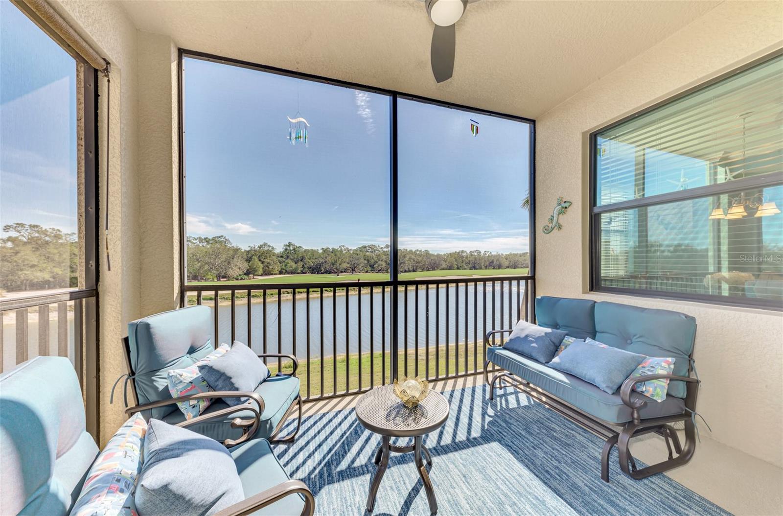 Image 34 of 58 For 17118 Vardon Terrace 202