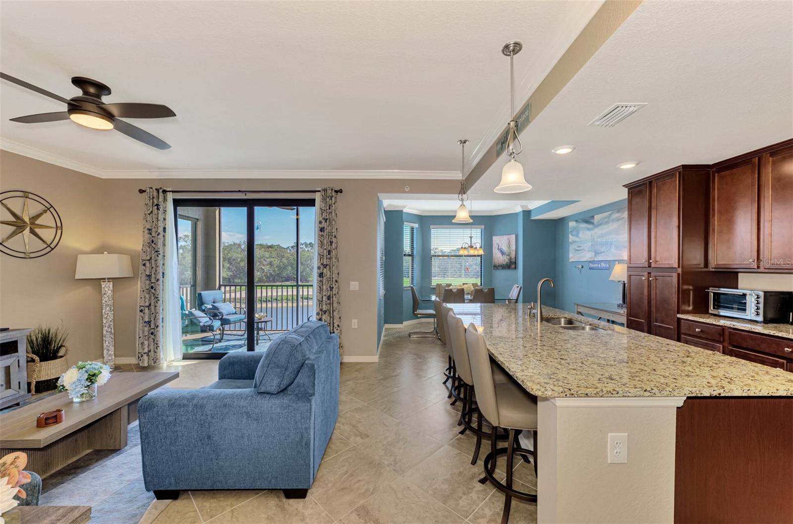 Image 8 of 58 For 17118 Vardon Terrace 202