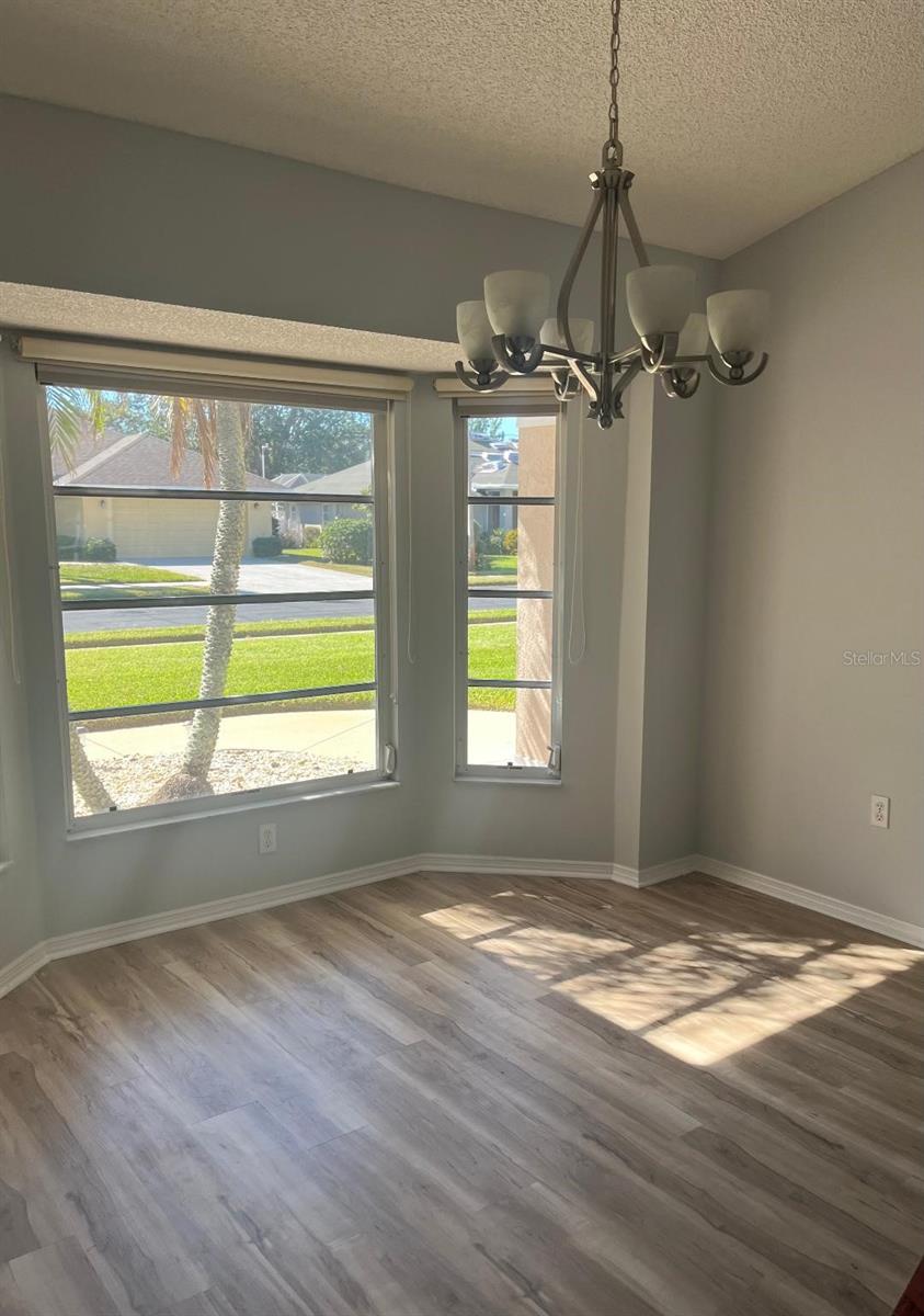 Image 2 of 16 For 338 Woodvale Drive