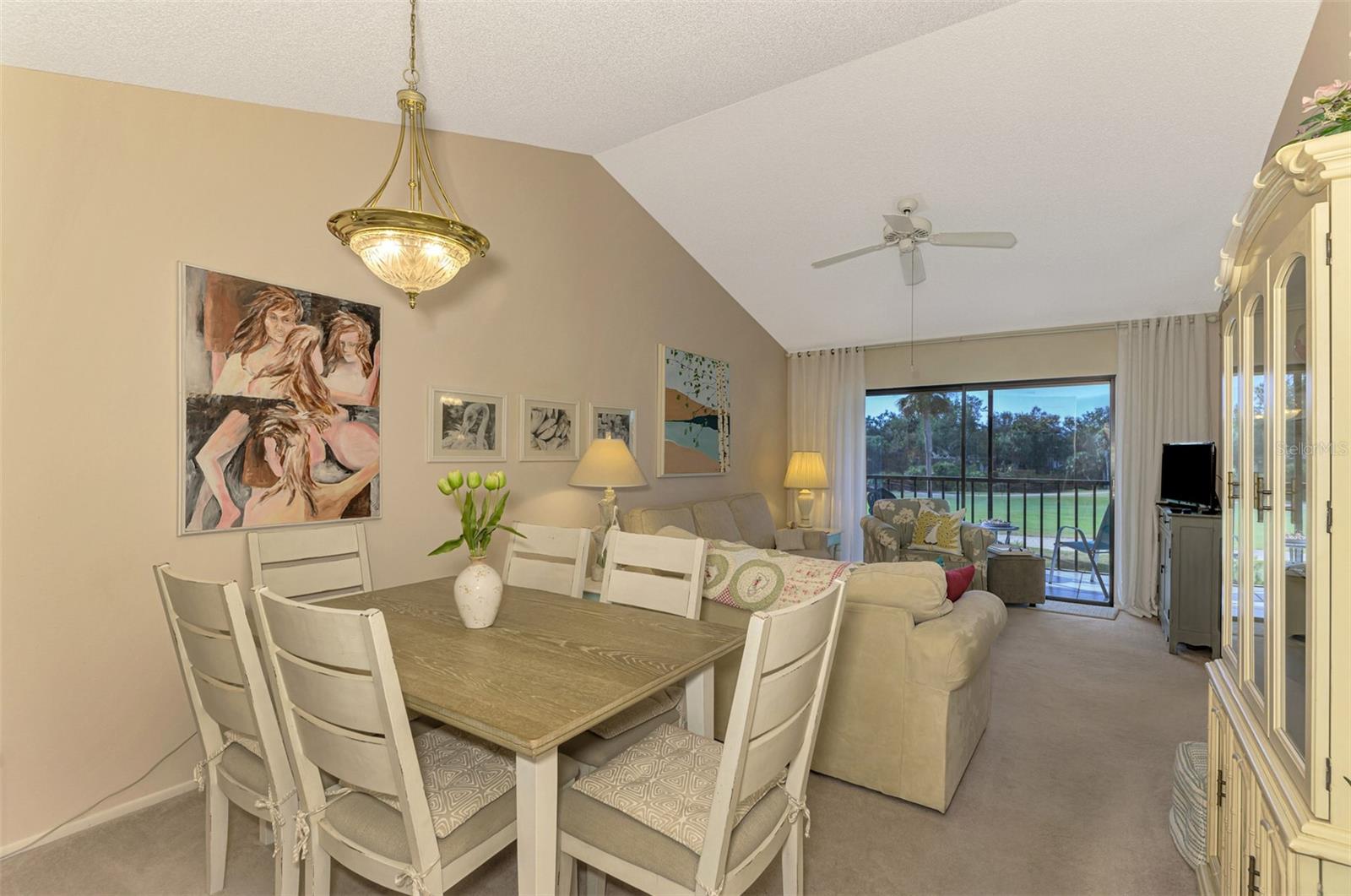 Image 10 of 57 For 927 Capri Isles Boulevard 8