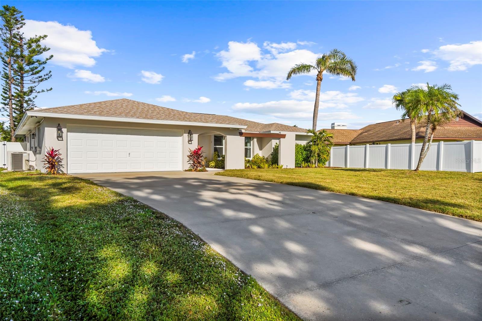 Details for 1255 Paradise Way, VENICE, FL 34285