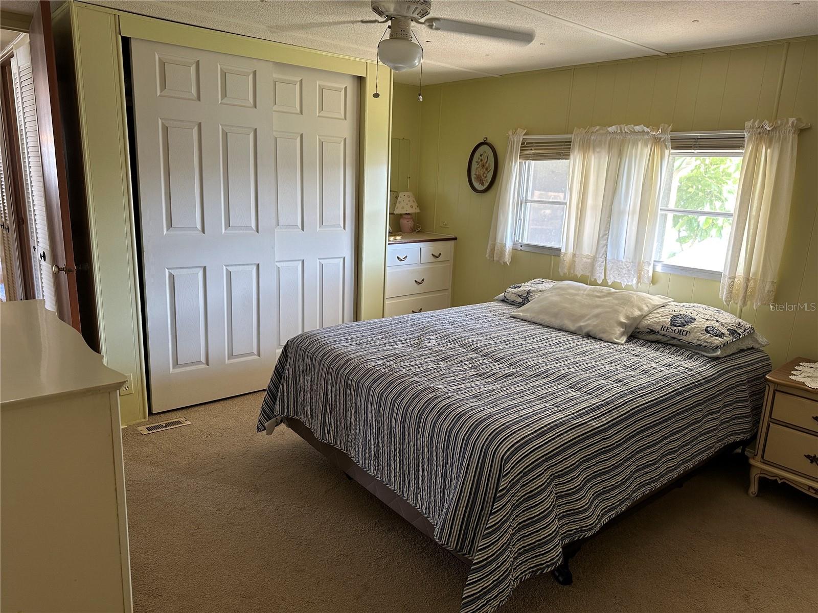 Image 10 of 14 For 230 Outer Drive