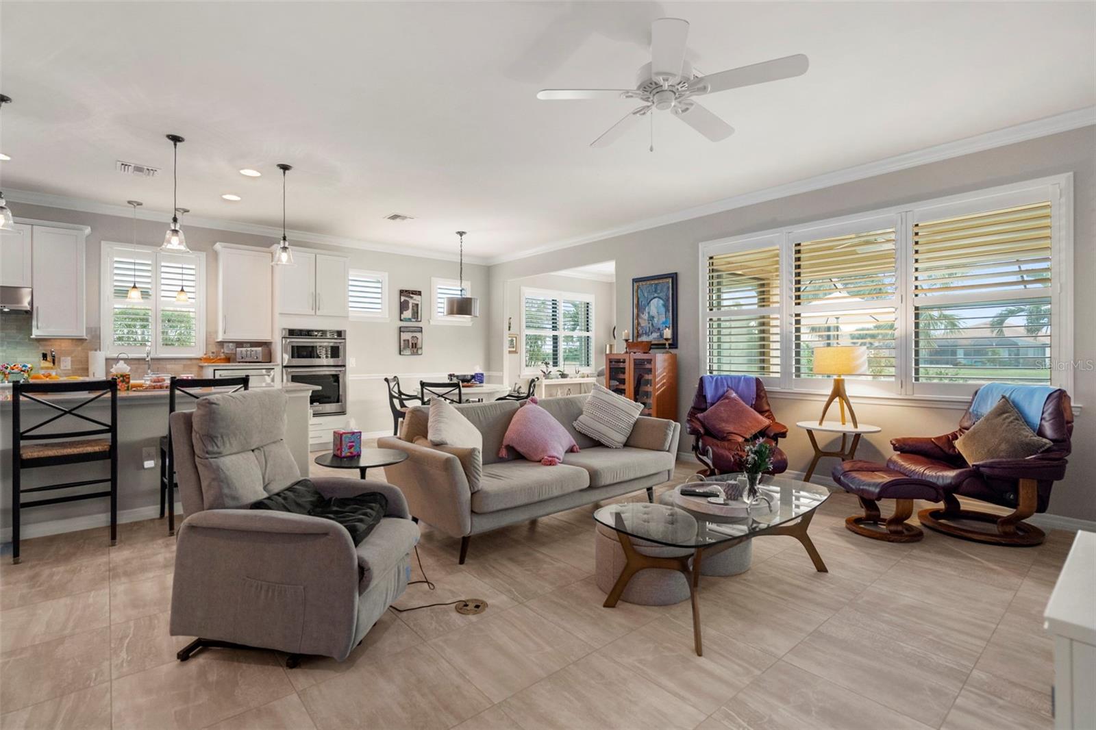 Image 10 of 47 For 13807 Karina Street