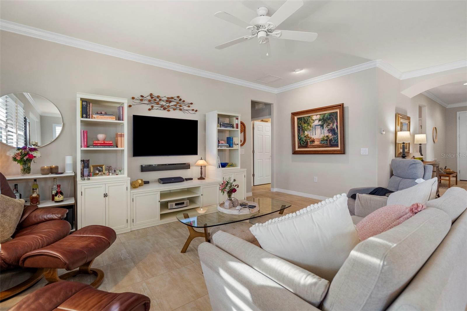 Image 11 of 47 For 13807 Karina Street
