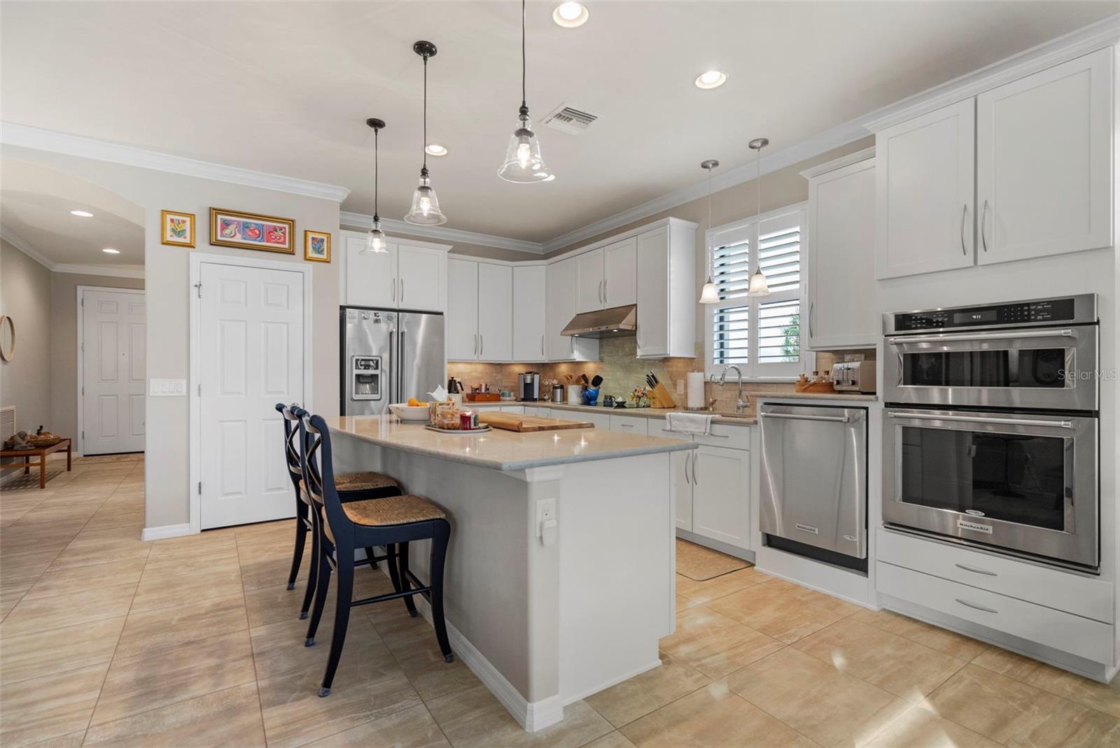 Image 13 of 47 For 13807 Karina Street