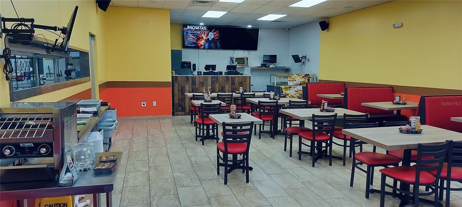 Image 32 of 43 For 14525 Tamiami Trail