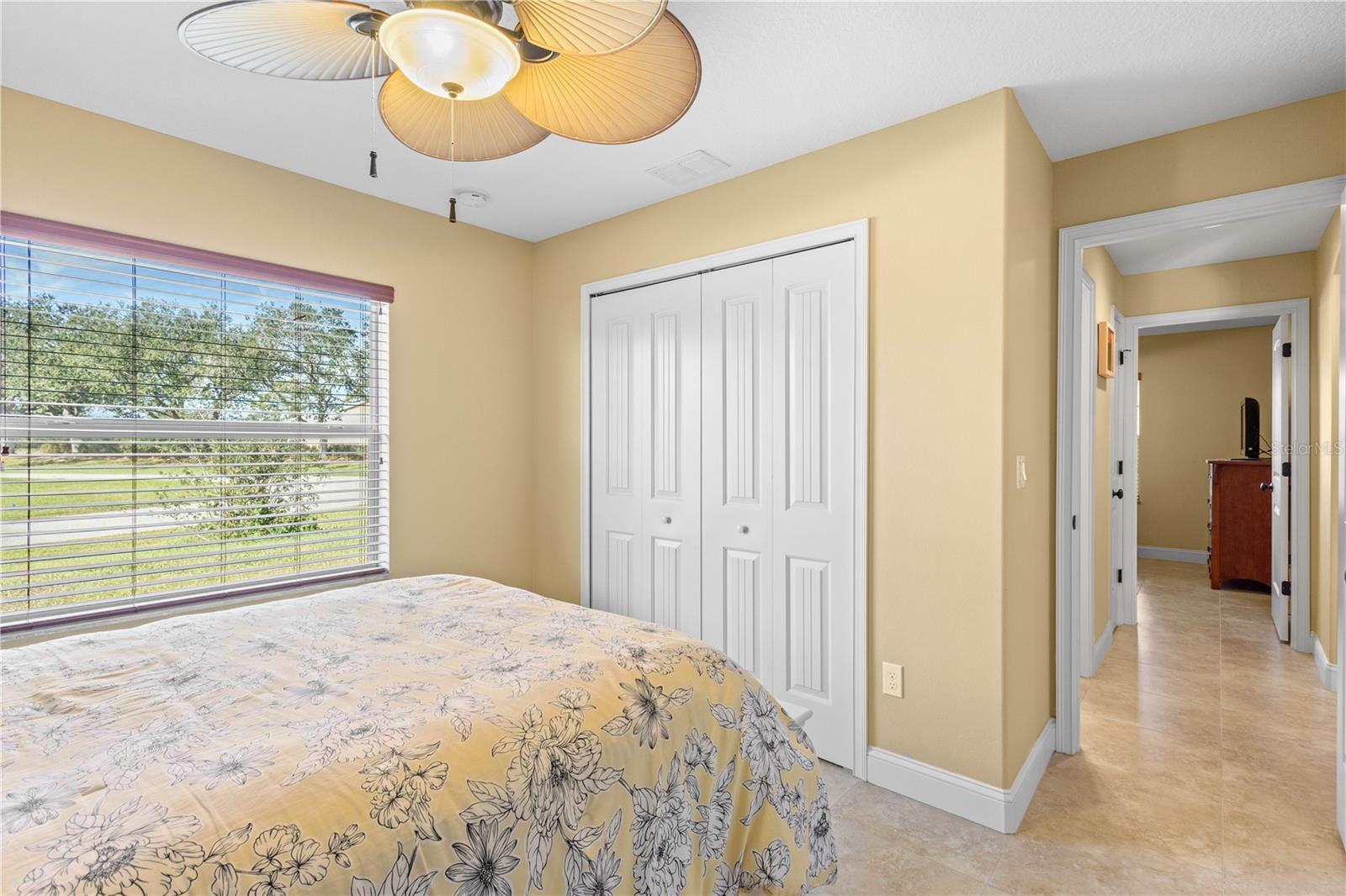 Image 23 of 40 For 9325 Crugar Terrace