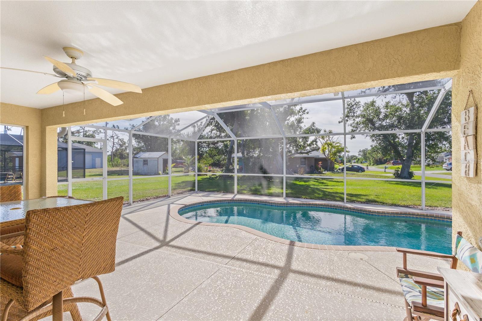 Image 24 of 40 For 9325 Crugar Terrace