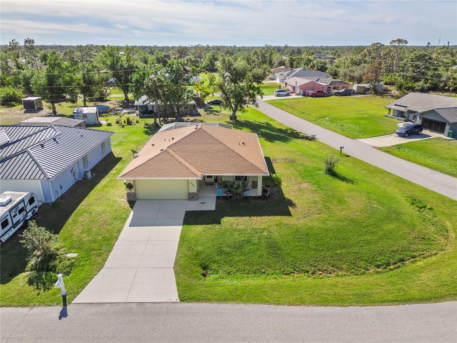 Image 3 of 40 For 9325 Crugar Terrace