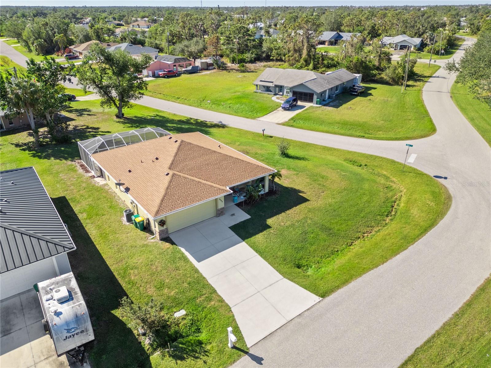 Image 36 of 40 For 9325 Crugar Terrace