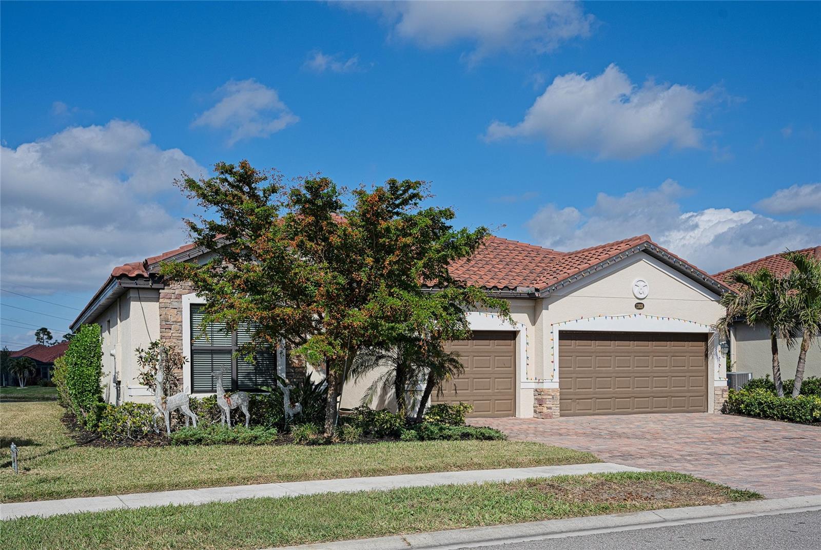 Details for 13826 Vancanza Drive, VENICE, FL 34293